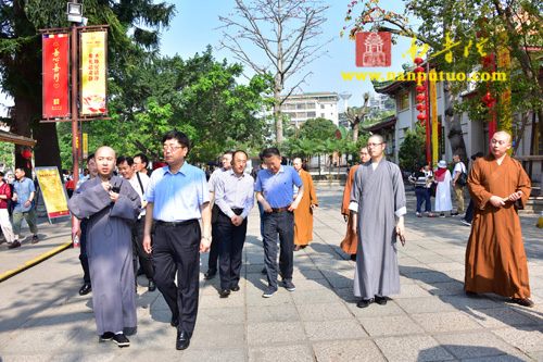 王镇-沈阳市委统战部部长王镇一行赴南普陀寺参观考察