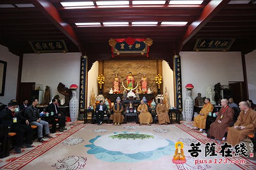 佛教-宽静法师一行参访普陀山 诚邀道慈大和尚赴澳交流