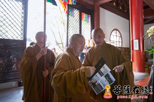 法华寺-永信大和尚赴湖州法华寺参观 就寺院建设给予意见
