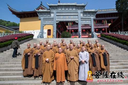 法华寺-永信大和尚赴湖州法华寺参观 就寺院建设给予意见
