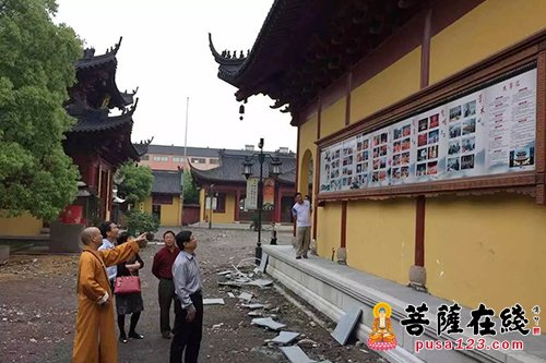 柯桥区人大副主任蔡金标一行赴安康寺视察