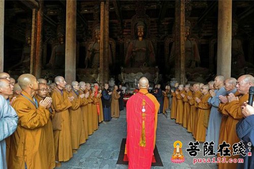 佛教-道极大和尚带领佛子走进奉国寺 领略千年古寺风采