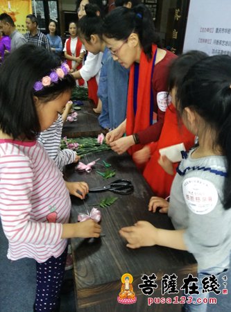 佛教-重庆华岩寺感恩母亲茶会 呼唤传统孝道回归