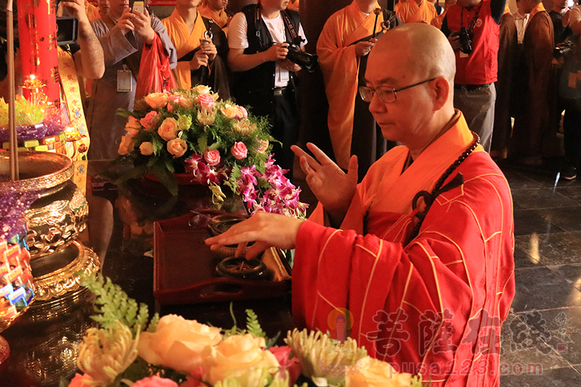 【高清图集】千年祖庭纳佛门五宗 道伟升座承智者法脉