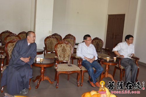 岳西-岳西县人大赴二祖寺开展《宗教事务条例》贯彻落实执法检查