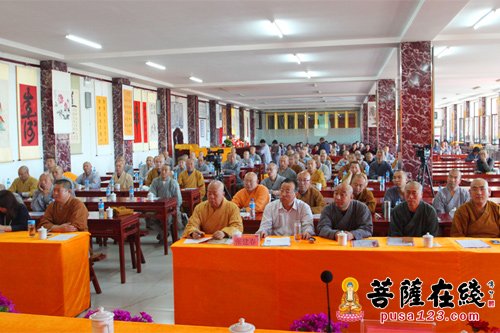 佛教-大同市佛教协会僧伽培训班学僧在广灵极乐寺圆满结业