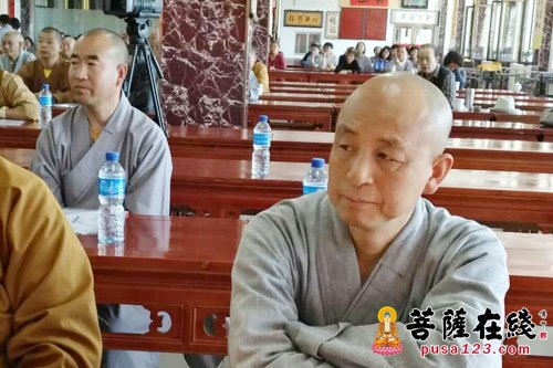 佛教-大同市佛教协会僧伽培训班学僧在广灵极乐寺圆满结业