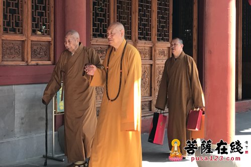 佛教-道慈大和尚一行赴定海祖印禅寺看望化通长老