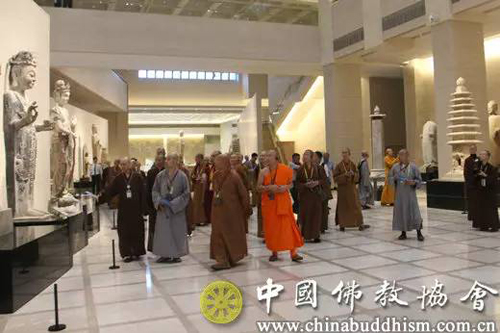 佛教-玄奘大师精神在宝岛传递 当代佛教艺术叹为观止——中国佛教协会教育考察团赴玄奘大学、中台佛教学院参访