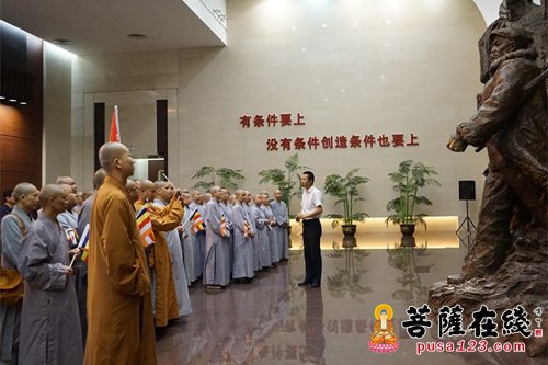 学习铁人精神，做人间佛教的使者——记哈尔滨佛学院参观大庆铁人纪念馆