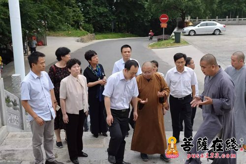 五祖寺-国家宗教局李寒颖副司长调研五祖寺 希望建设好天下祖庭
