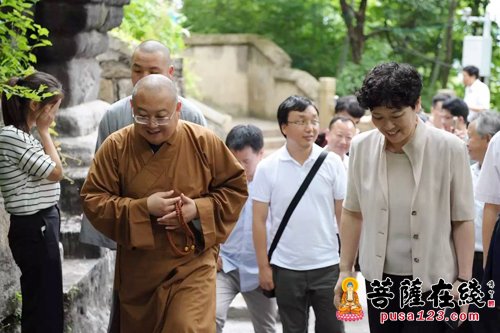 五祖寺-国家宗教局李寒颖副司长调研五祖寺 希望建设好天下祖庭