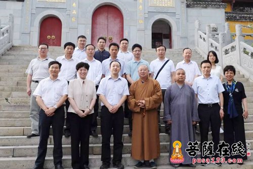 五祖寺-国家宗教局李寒颖副司长调研五祖寺 希望建设好天下祖庭