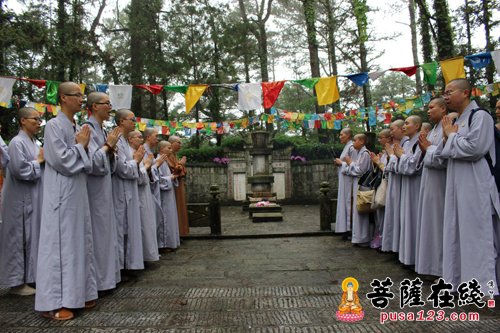佛教-中国佛学院普陀山学院2013级本科（女众）毕业班湖南参学之行