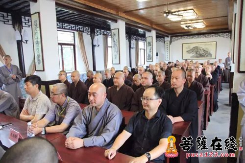 佛教-中国佛学院灵岩山分院举行第十八届学僧毕业典礼