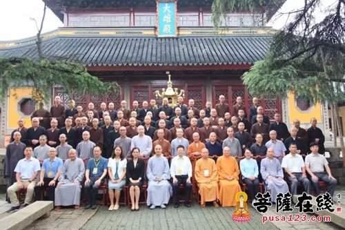 佛教-中国佛学院灵岩山分院举行第十八届学僧毕业典礼