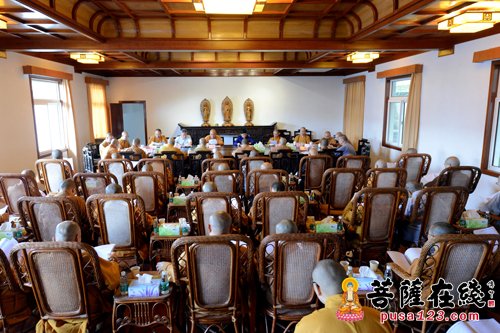 佛教-普陀山佛教协会召开佛协六届四次理事会议