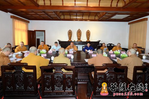 佛教-普陀山佛教协会召开佛协六届四次理事会议