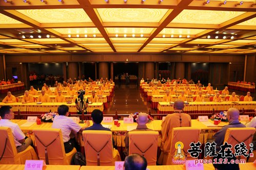 佛教-牢记知恩报恩 上海佛学院2017届学僧毕业