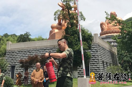 佛教-增加防火意识 雪窦山佛教开展消防安全知识培训