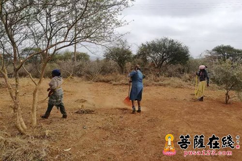 佛教-龙泉博华寺的老义工