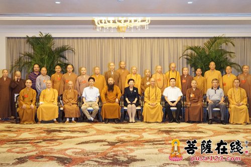 佛教-福建省领导在福州会见省佛教协会新一届领导班子