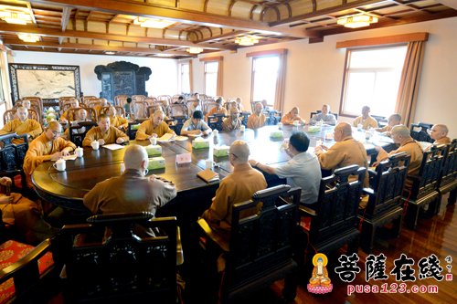 佛教-普陀山佛教协会全山寺院安全会议 道慈大和尚作慈悲开示
