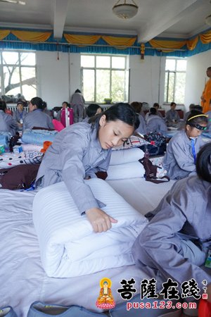 极乐寺-哈尔滨极乐寺第八届短期出家培训：学好威仪 方成法器