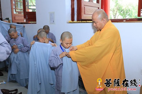 极乐寺-哈尔滨极乐寺第八届短期出家培训：学好威仪 方成法器