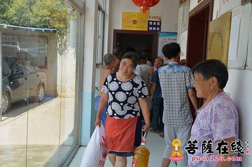涟水-香港恩泽慈善基金会举行向江苏涟水贫困户送温暖活动