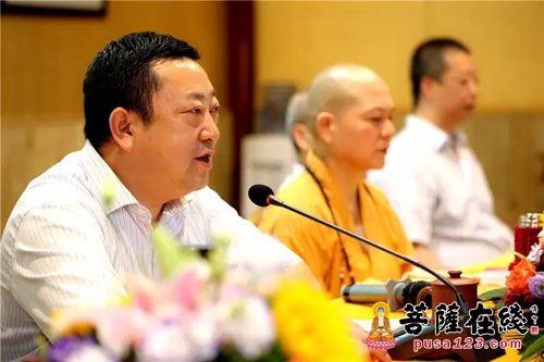 毕业晚会-四川尼众佛学院举行2017年第十三届本科班毕业典礼