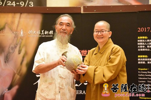 释迦牟尼-佛陀纪念馆柴烧与茶香交融　黄大安的器蕴风华