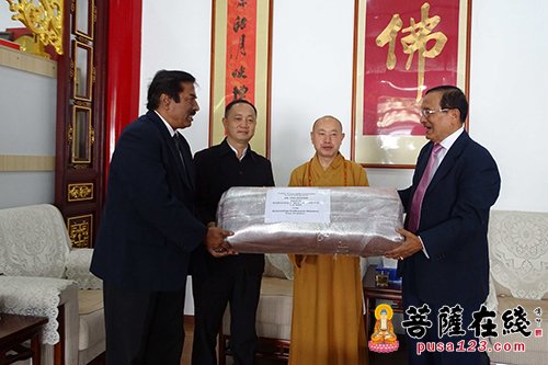佛教-愿友谊长存 云南省佛教协会捐赠孟加拉国修建阿底峡尊者塔