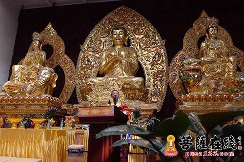 佛教-五路财神齐聚昆明宝华寺 为“佛缘联名卡”寻找有缘人