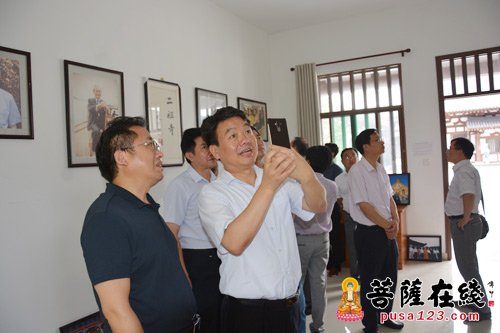 岳西-安徽省旅游局局长万以学率队赴岳西司空山二祖寺调研