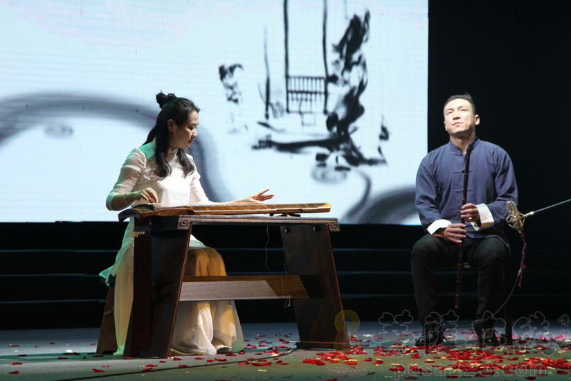 琴箫合奏《寒山僧踪》(图片来源:菩萨在线 摄影:妙静)