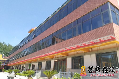 佛教-南京市佛教协会驻会马荣恩副会长一行赴浦口区寺院走访慰问