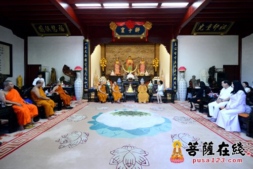佛教-佛教教育无国界 泰国拍蓬美提长老参访普陀山