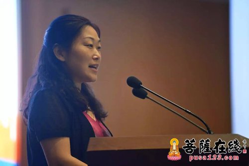 佛教-慈云助学服务中心举行第十一届大学生资助仪式