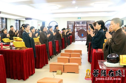 八正道-佛学讲座|沉香阁住持定慧法师宣讲《修学八正道的生命意义》