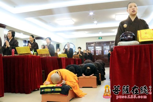 八正道-佛学讲座|沉香阁住持定慧法师宣讲《修学八正道的生命意义》