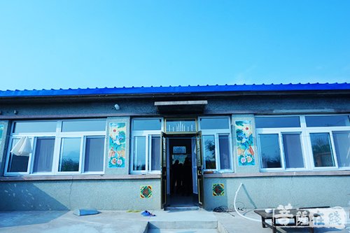 佛教-葫芦岛市佛教协会慰问遭受火灾村民