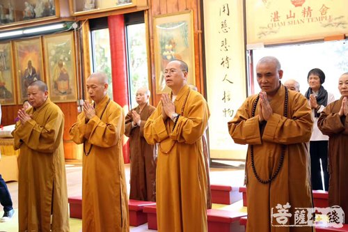 佛教-厦门太平岩寺住持世澄法师一行参访多伦多湛山精舍