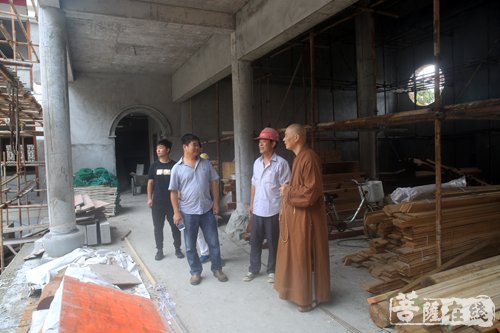 普陀山-普陀山佛教协会全面部署今年台风“泰利”防台工作