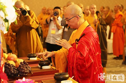 法门寺方丈学诚法师图片