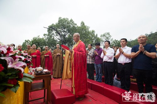 法华寺-湖州法华寺举办真身殿结顶暨金色铜雀安奉典礼