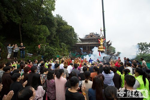 法华寺-湖州法华寺举办真身殿结顶暨金色铜雀安奉典礼