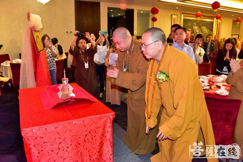 佛教-中加佛教教育交流晚宴暨闽院校友会加拿大分会成立揭牌仪式在加拿大五台山举行