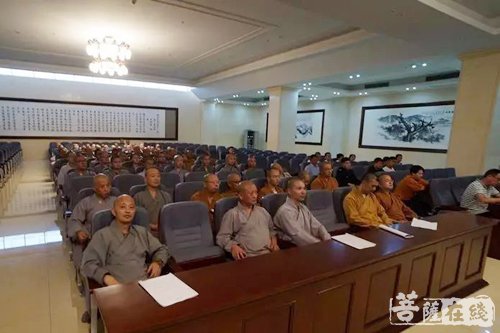 宗教事务条例-无锡祥符禅寺组织僧众、职工学习新修订的《宗教事务条例》