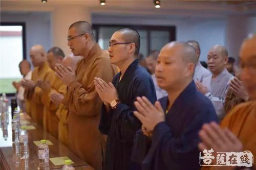 佛教-第十七期“湖州佛教文化大讲坛”在长兴天居寺举行